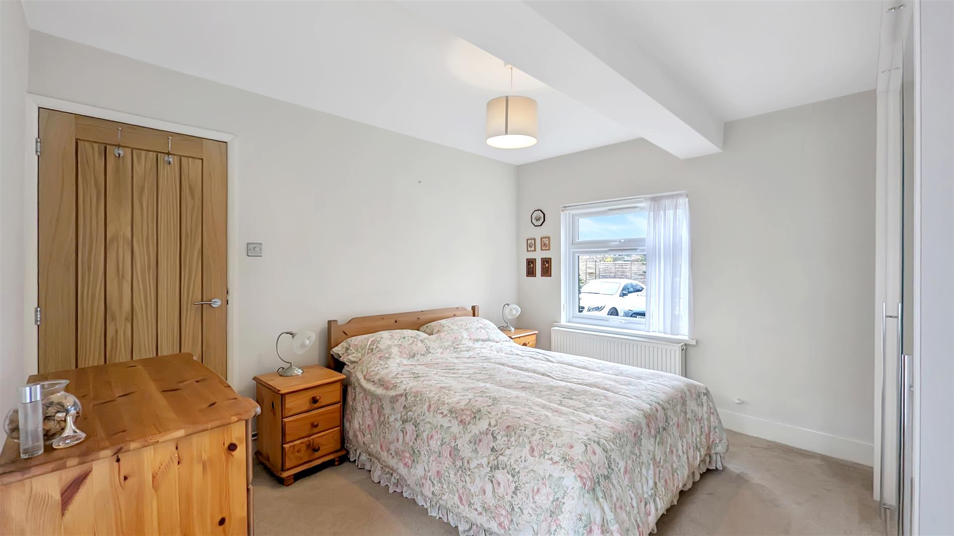 1 Bedroom Apartment Tree Hamlets, Upton, Poole